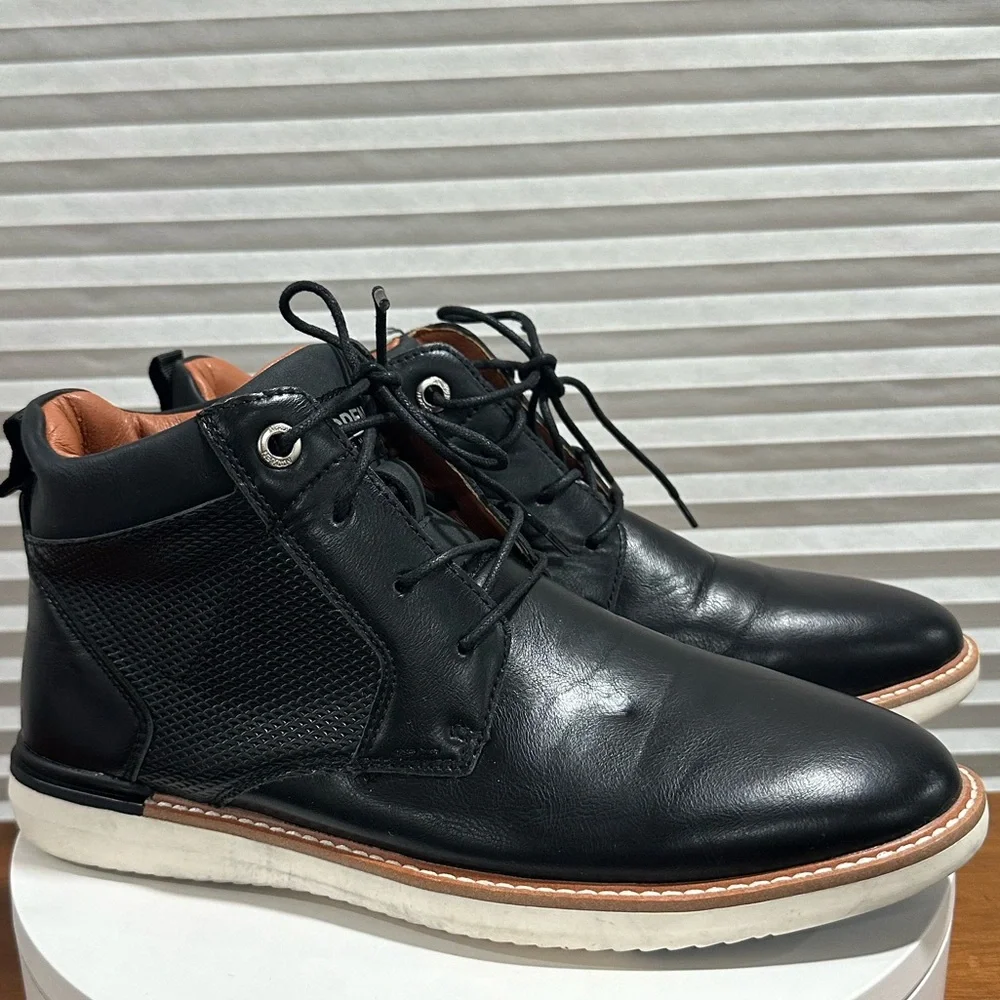 👞MADDEN👞 Lace Up Chukka Dress Boot Black Size: 9